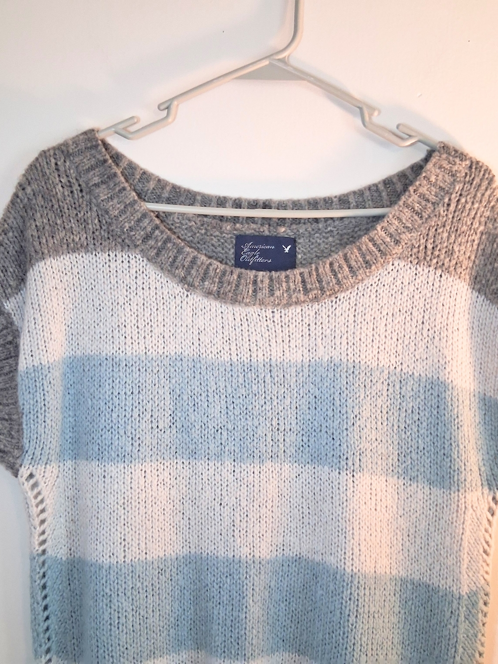 American Eagle Outfitters Women's Gray & Light Blue Striped Knit Sweater Size XL - Picture 2 of 5